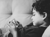 The Art & Science of Parenting in the Digital Age – Children & Mobile Devices